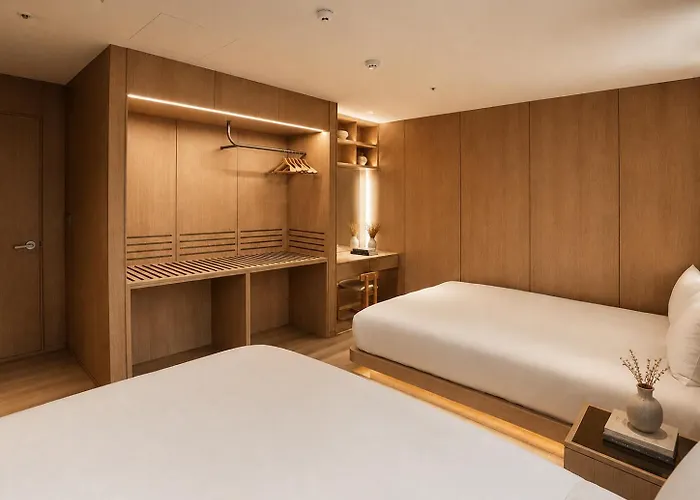 Uh Continental Seoulcenter 4*
